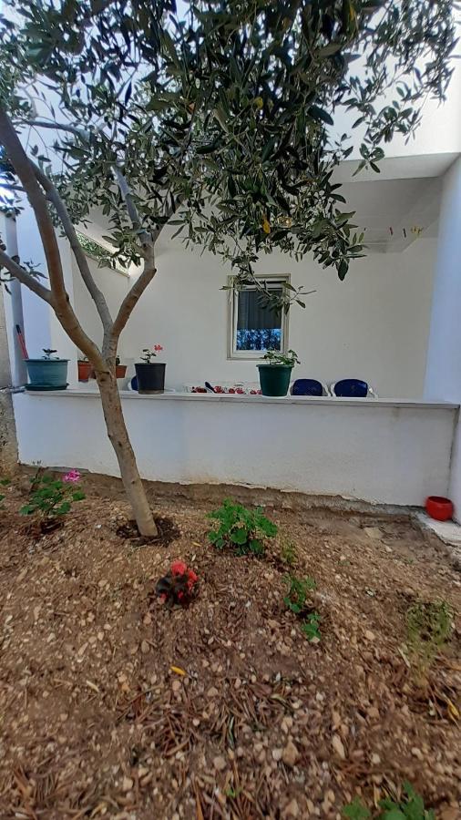 Apartments Slavica Bol Bagian luar foto