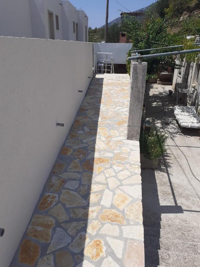 Apartments Slavica Bol Bagian luar foto